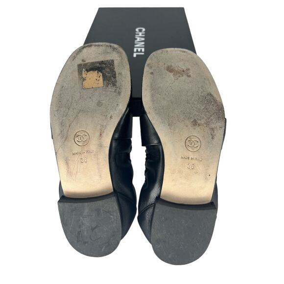 Chanel 2019 Lambskin Quilted Elastic CC Moccasin Loafers - Picture 16 of 16